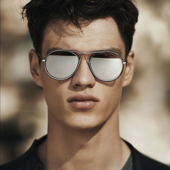 Meet your Posher, Sammy - Picture 2 of 2